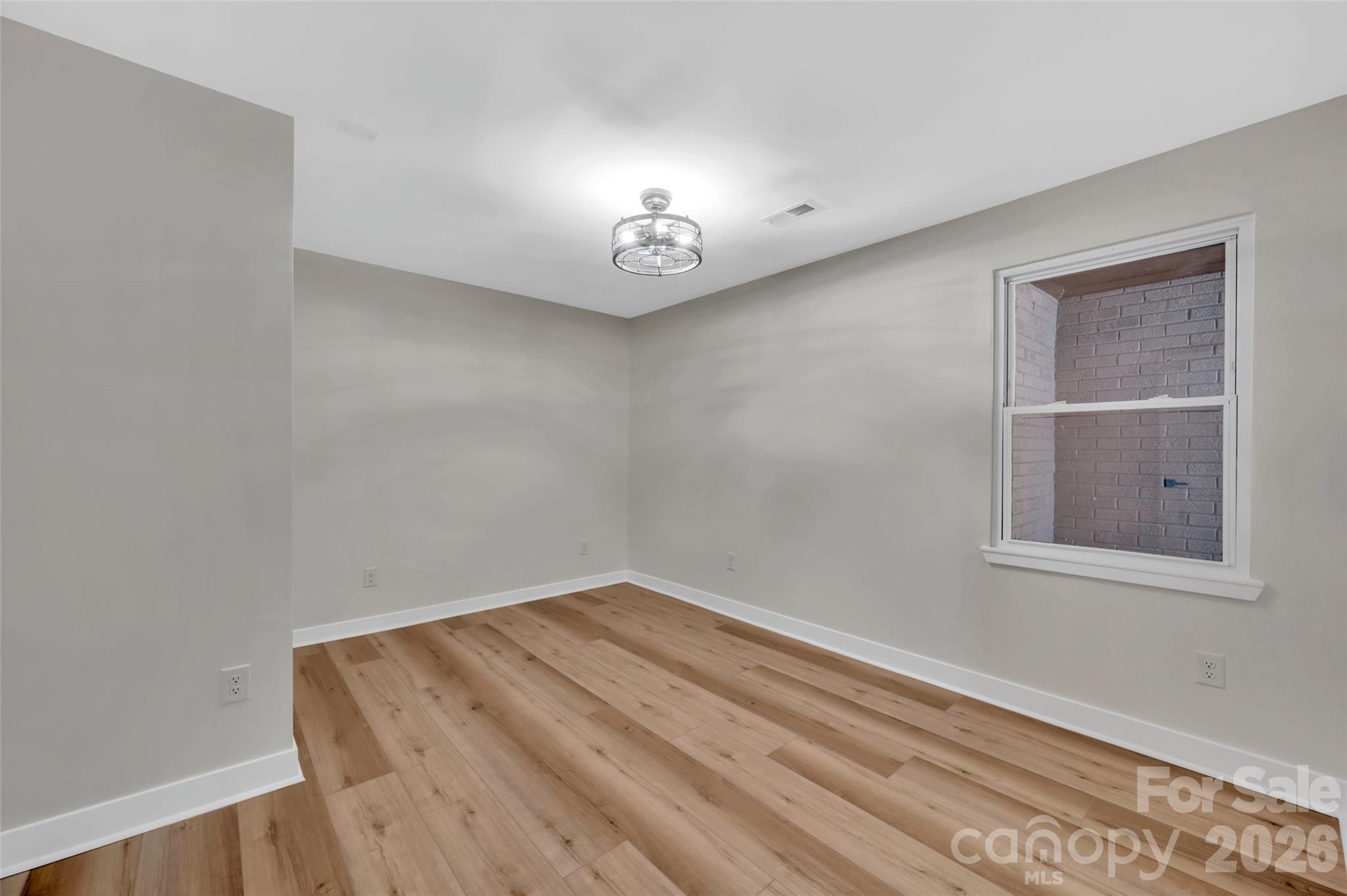 3942 Mcmillan Street Charlotte NC 28205