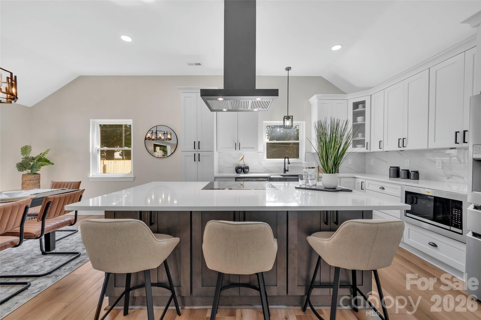 3942 Mcmillan Street Charlotte NC 28205
