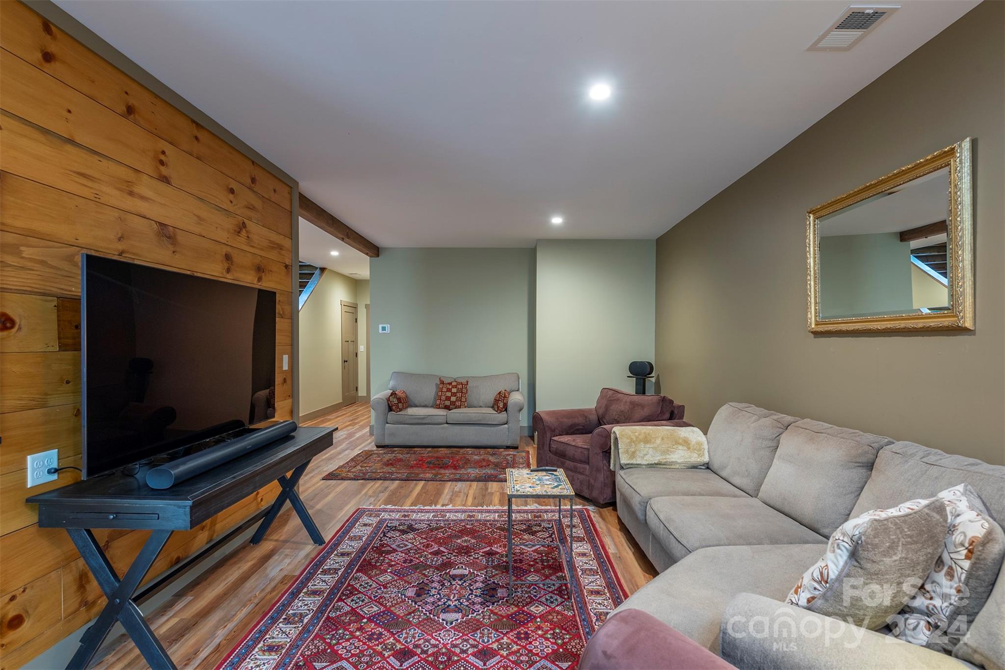 299 Independence Boulevard Asheville NC 28805