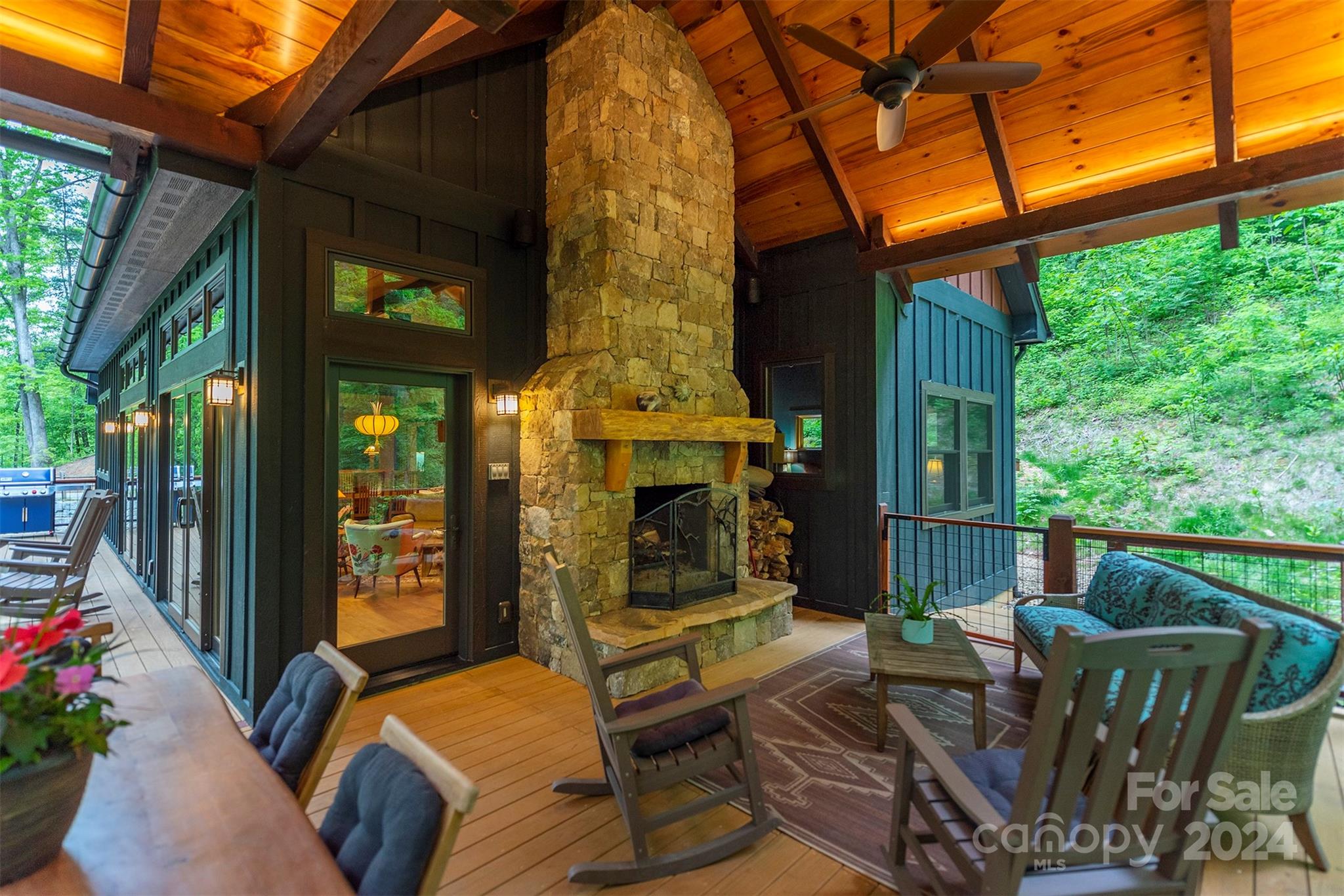 299 Independence Boulevard Asheville NC 28805