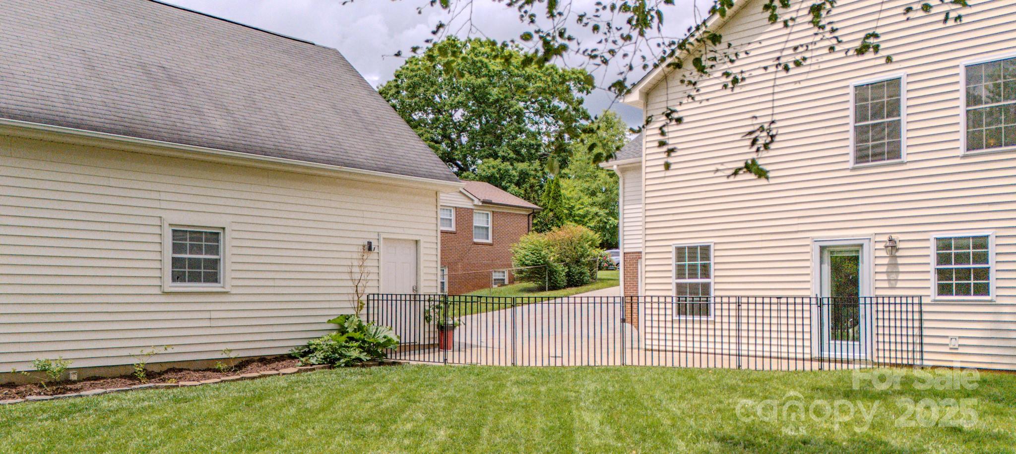 110 Bent Creek Ranch Road Asheville NC 28806