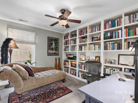 206 Leucothoe Lane Asheville NC 28803