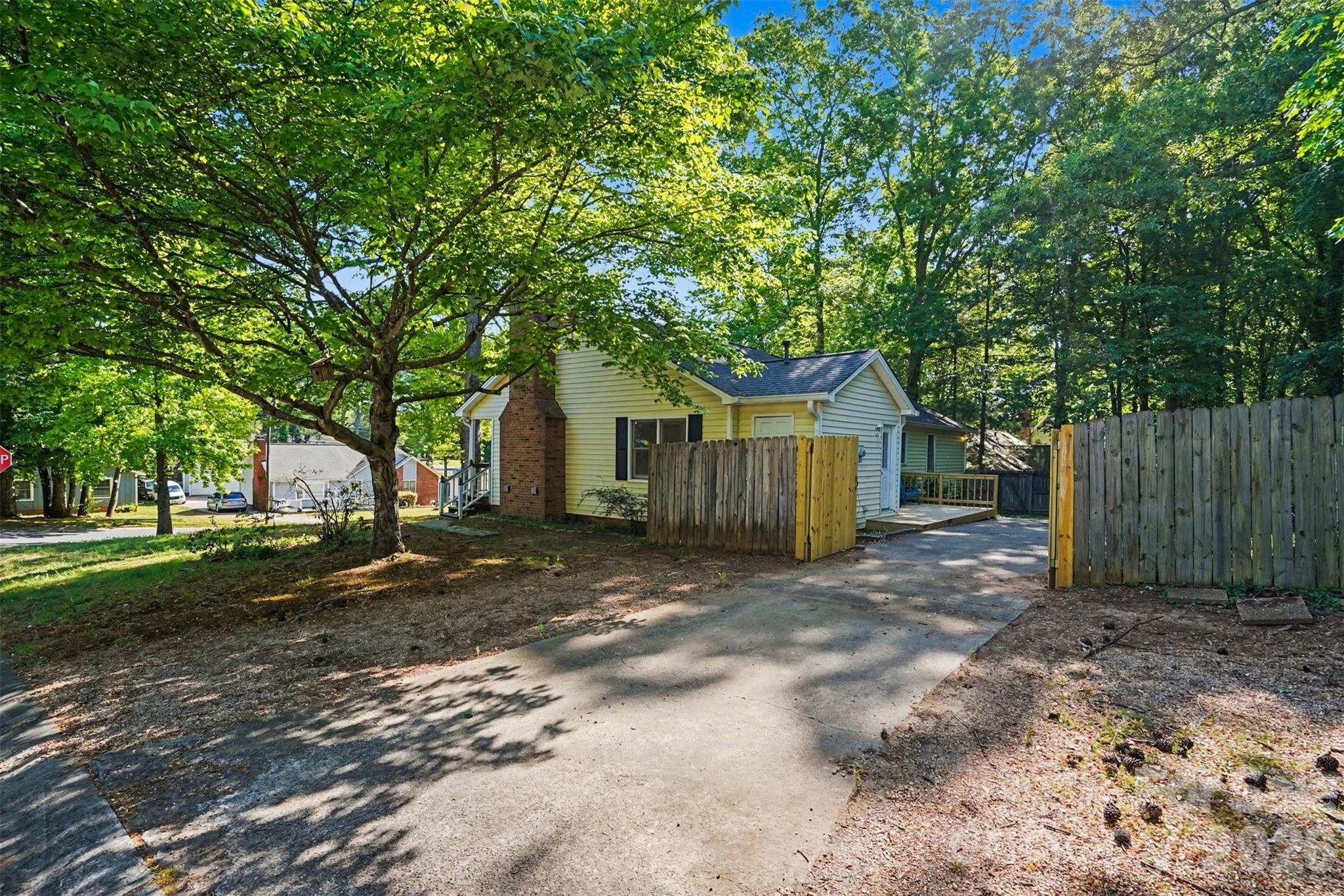 8100 Barncliff Road Charlotte NC 28227