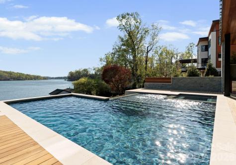 6000 Midsomer Road Charlotte NC 28214