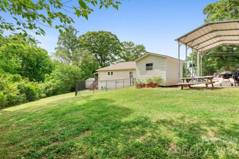 2201 Jackson Street Belmont NC 28012