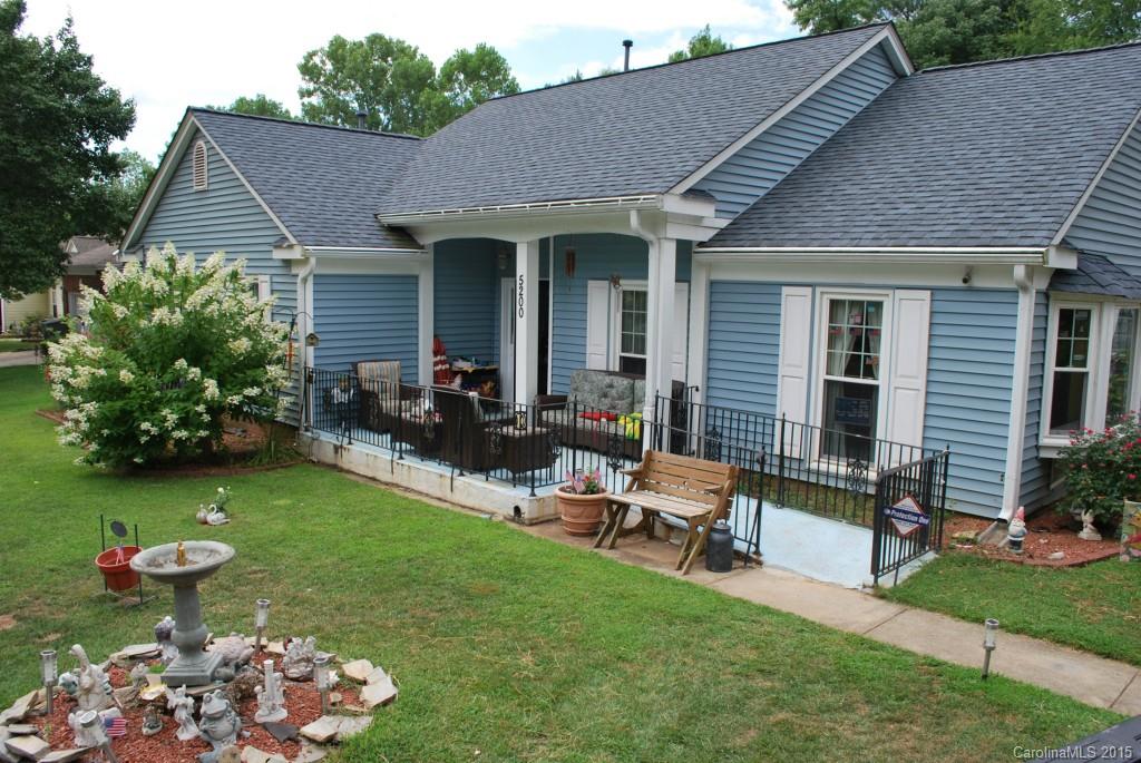 5200 Cressingham Court Charlotte NC 28227
