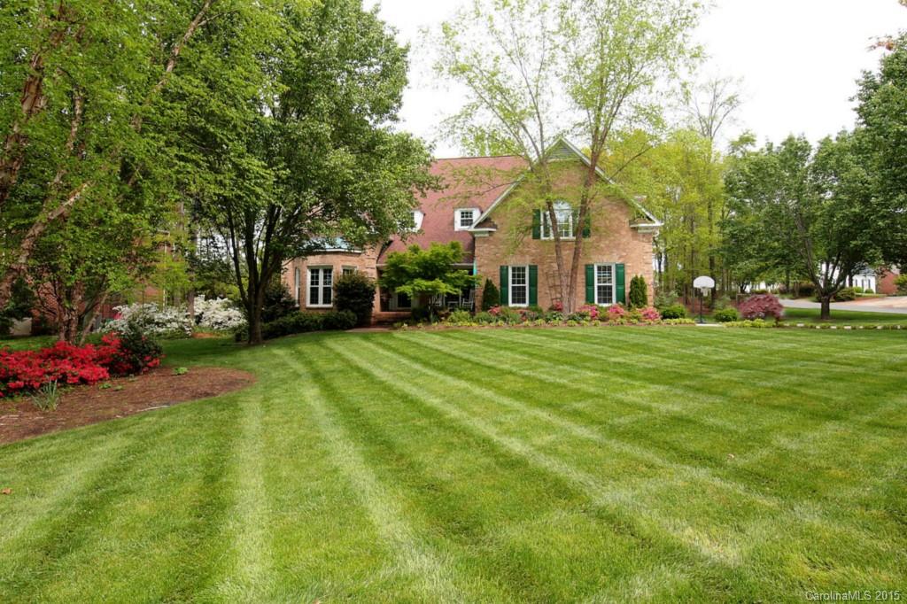 2327 Queensland Drive Charlotte NC 28270