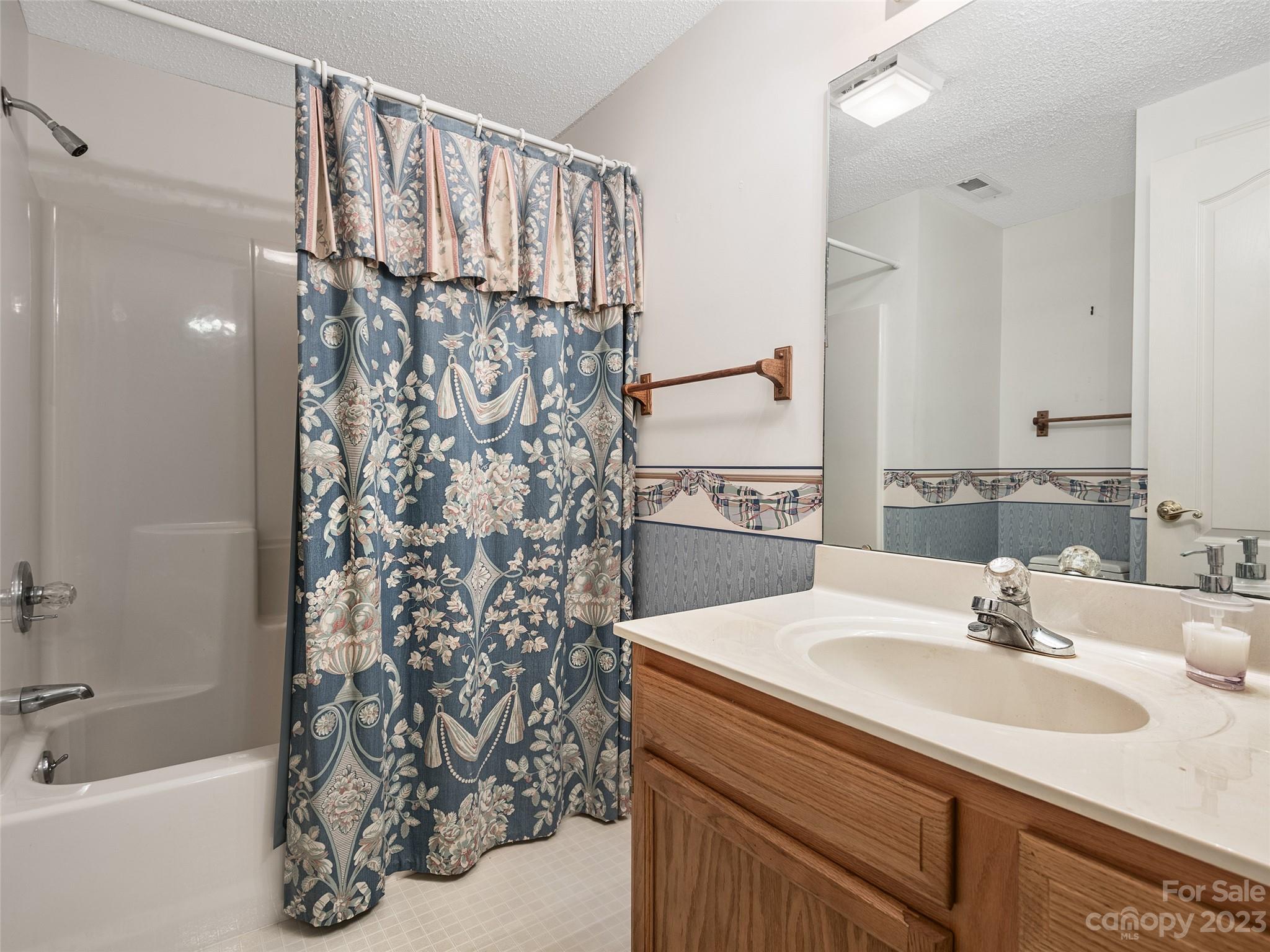 24 Forest Knoll Drive Weaverville NC 28787
