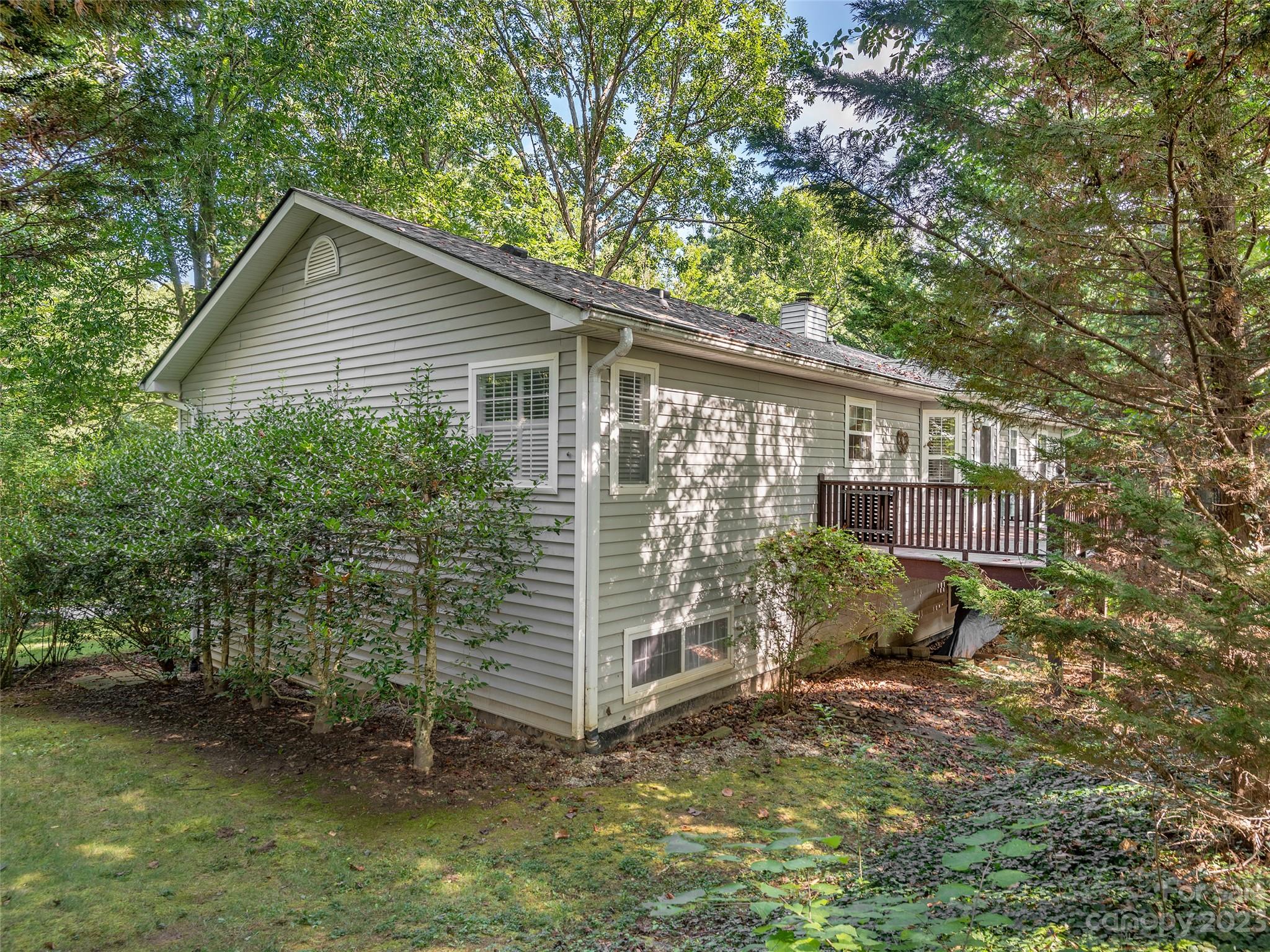 24 Forest Knoll Drive Weaverville NC 28787