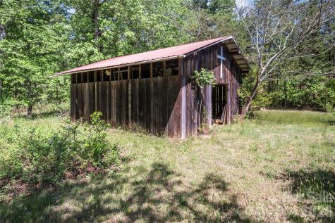 283 Constant Lane Columbus NC 28722