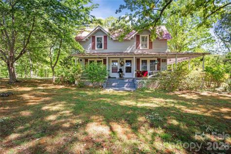 283 Constant Lane Columbus NC 28722