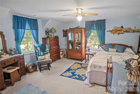 283 Constant Lane Columbus NC 28722