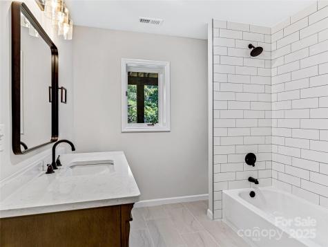 15 Josie Lane Asheville NC 28804