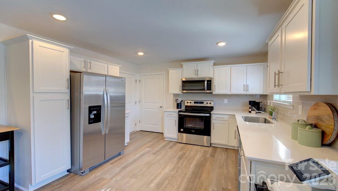 81 Cain Hollow Way Asheville NC 28806