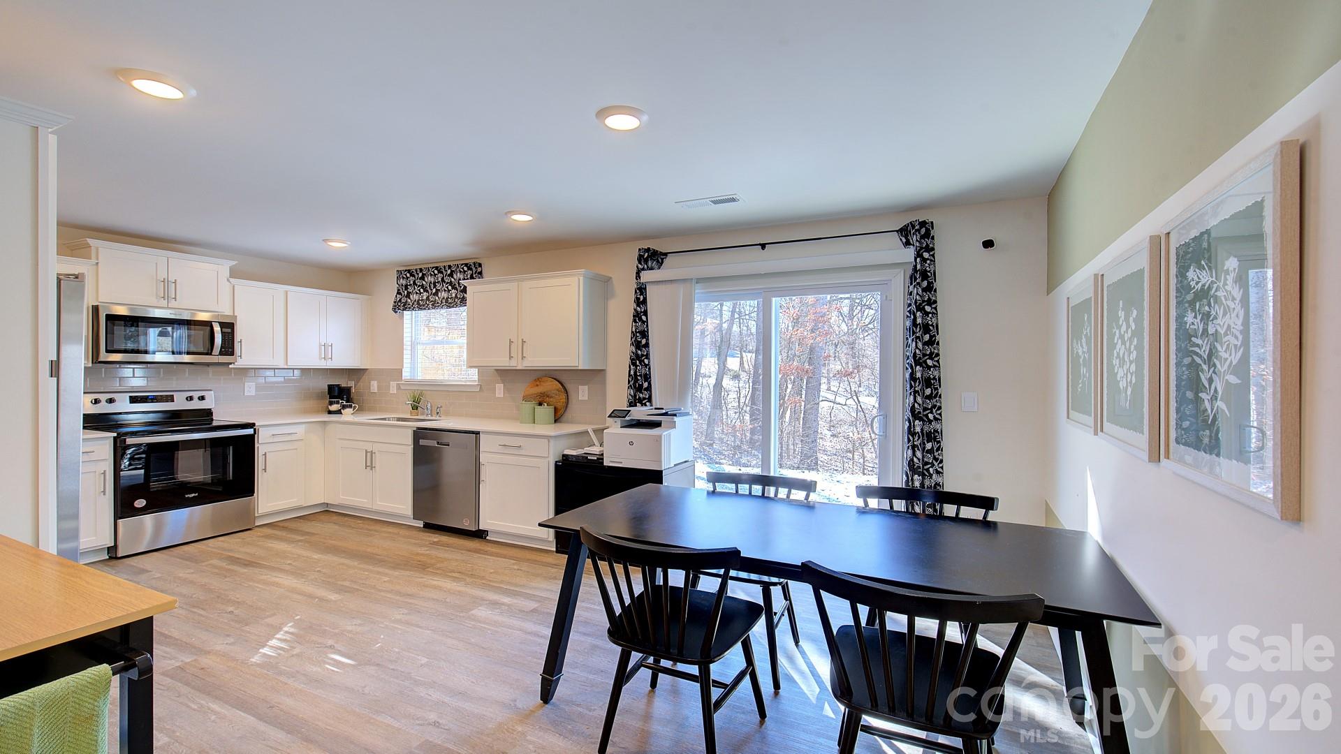 81 Cain Hollow Way Asheville NC 28806