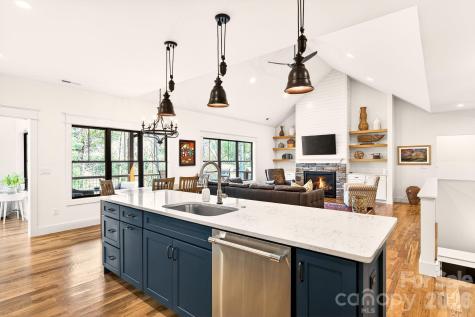 77 Village Pointe Lane Asheville NC 28803