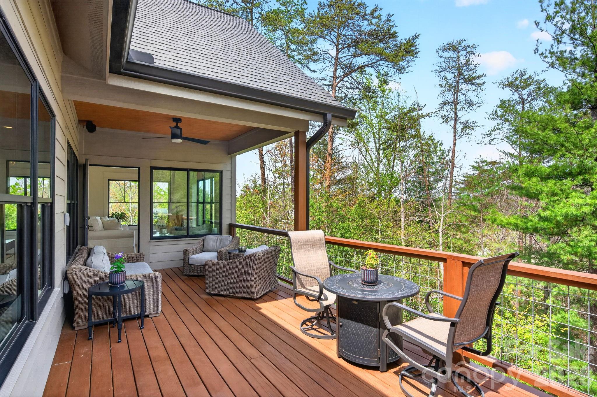77 Village Pointe Lane Asheville NC 28803