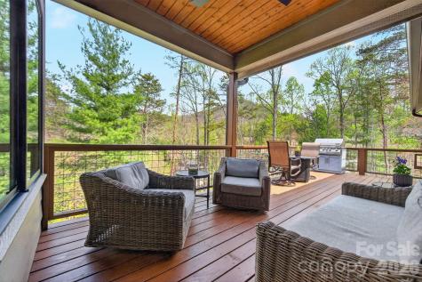 77 Village Pointe Lane Asheville NC 28803