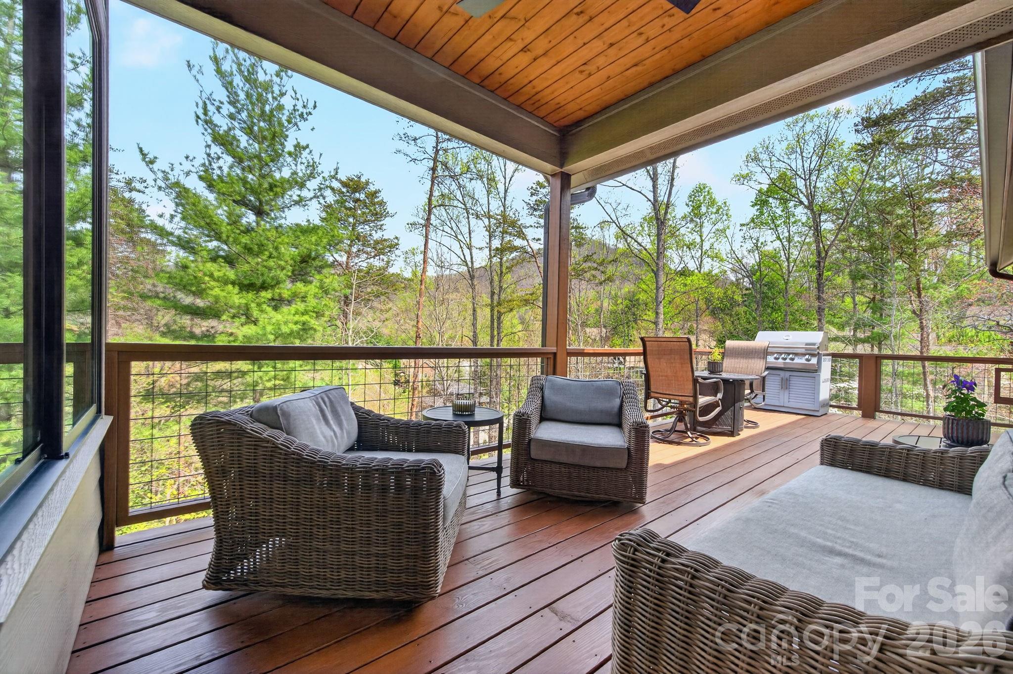 77 Village Pointe Lane Asheville NC 28803