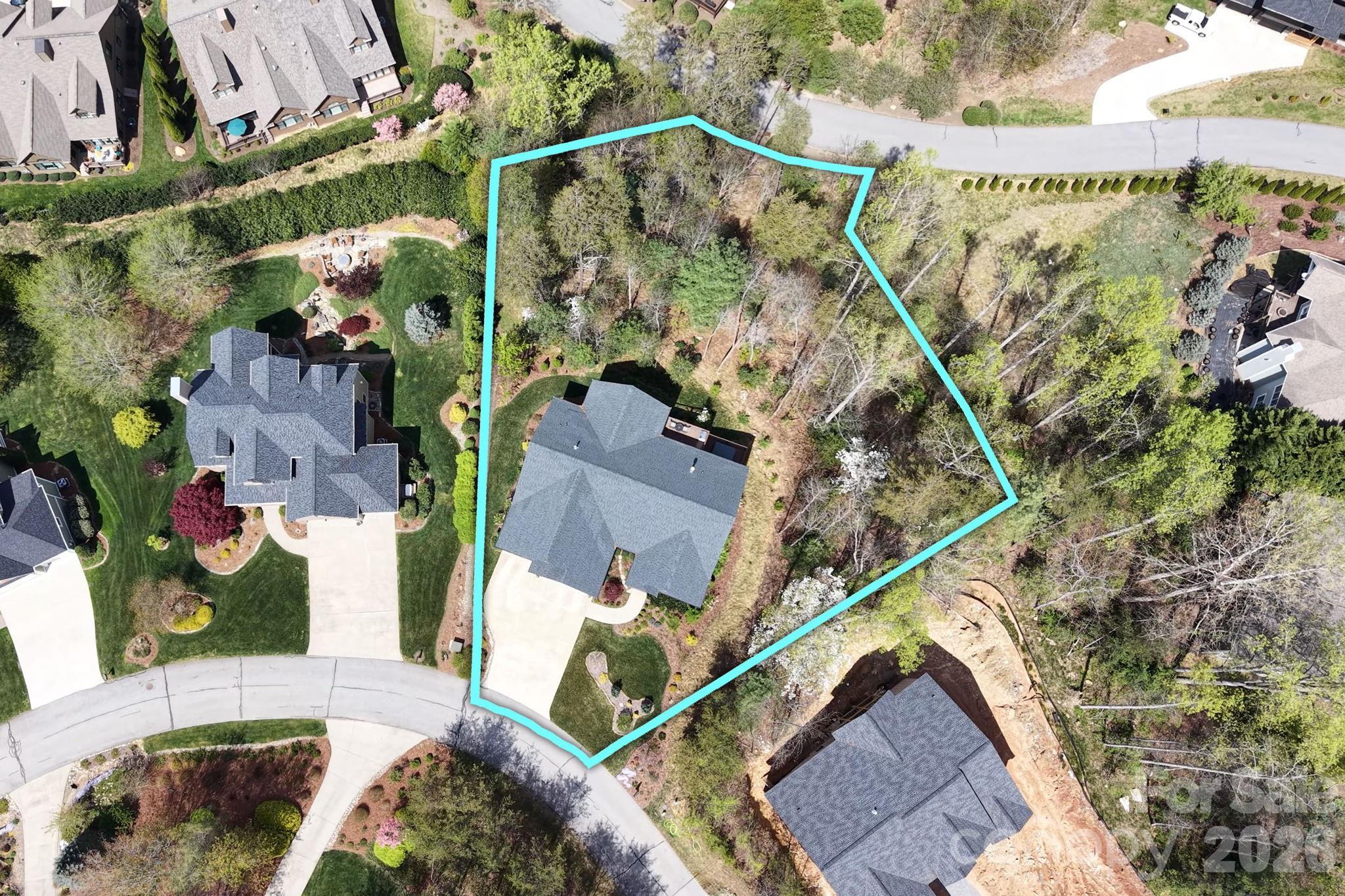 77 Village Pointe Lane Asheville NC 28803