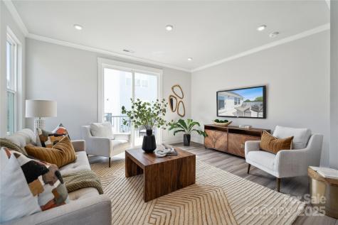 2009 Clarksdale Drive Charlotte NC 28206