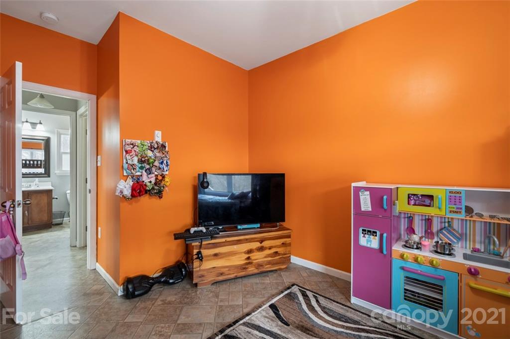 62 Mesa Drive Marion NC 28752