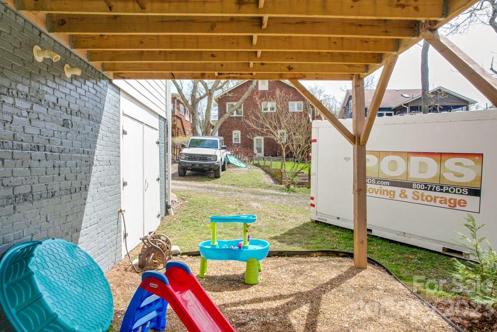 53 Lanning Avenue Asheville NC 28806