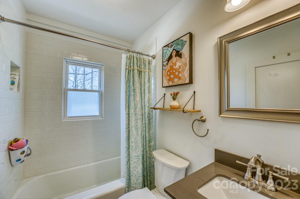 53 Lanning Avenue Asheville NC 28806