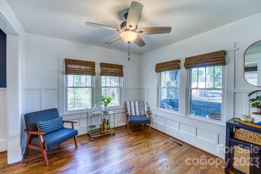 53 Lanning Avenue Asheville NC 28806