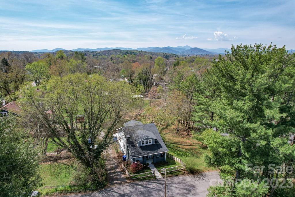 53 Lanning Avenue Asheville NC 28806