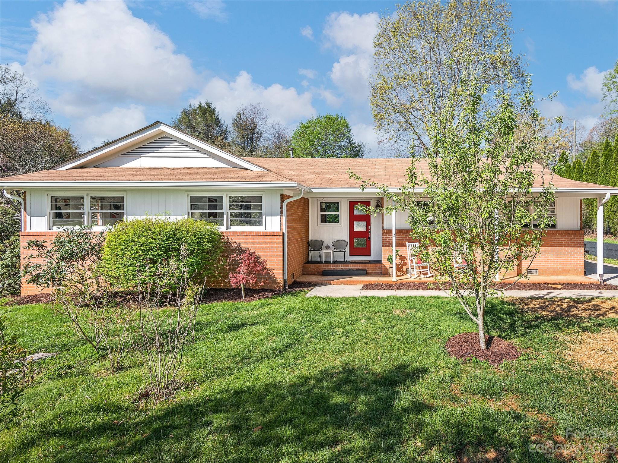 112 Castlerock Drive Asheville NC 28806
