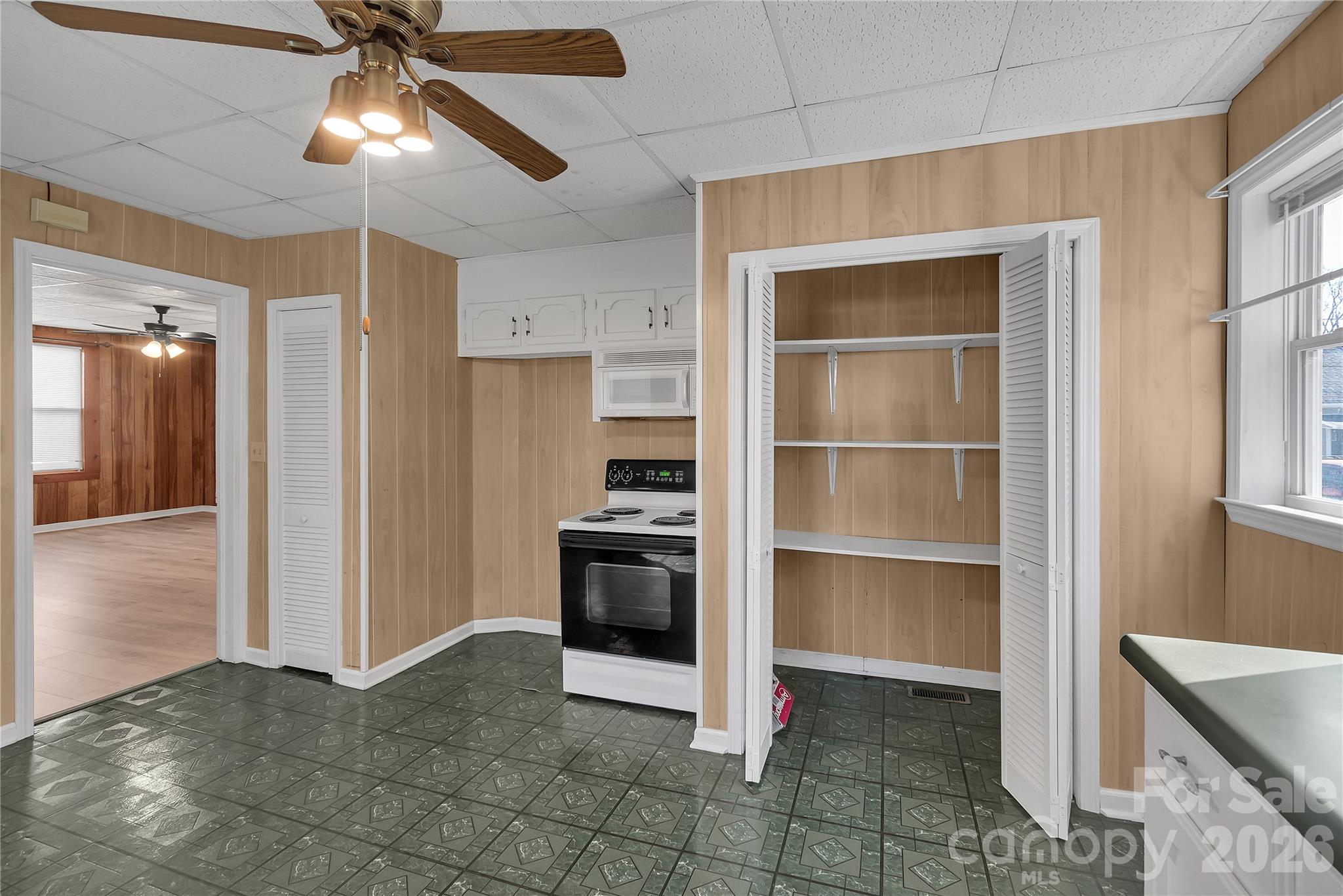 215 King Street S Gastonia NC 28052