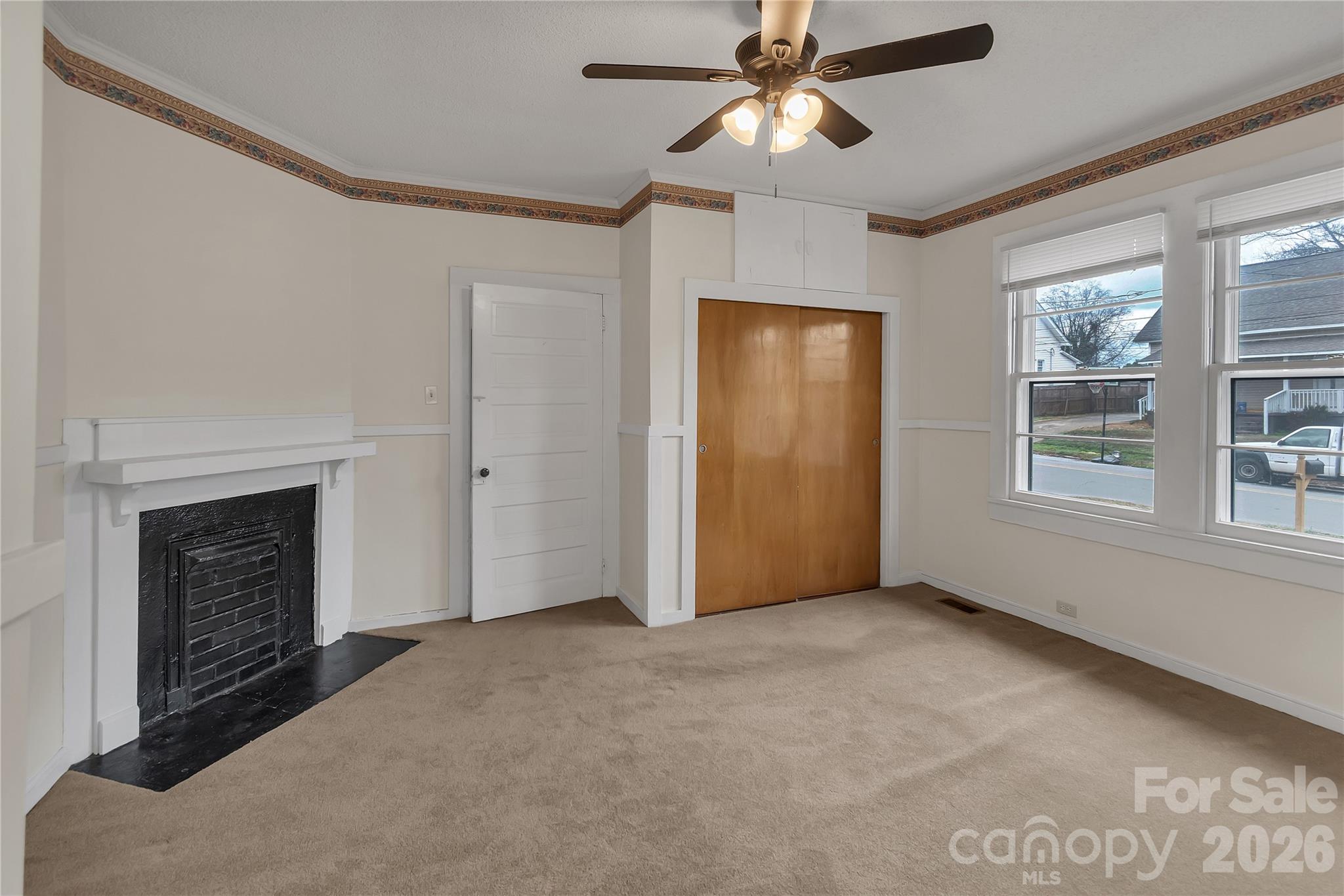215 King Street S Gastonia NC 28052