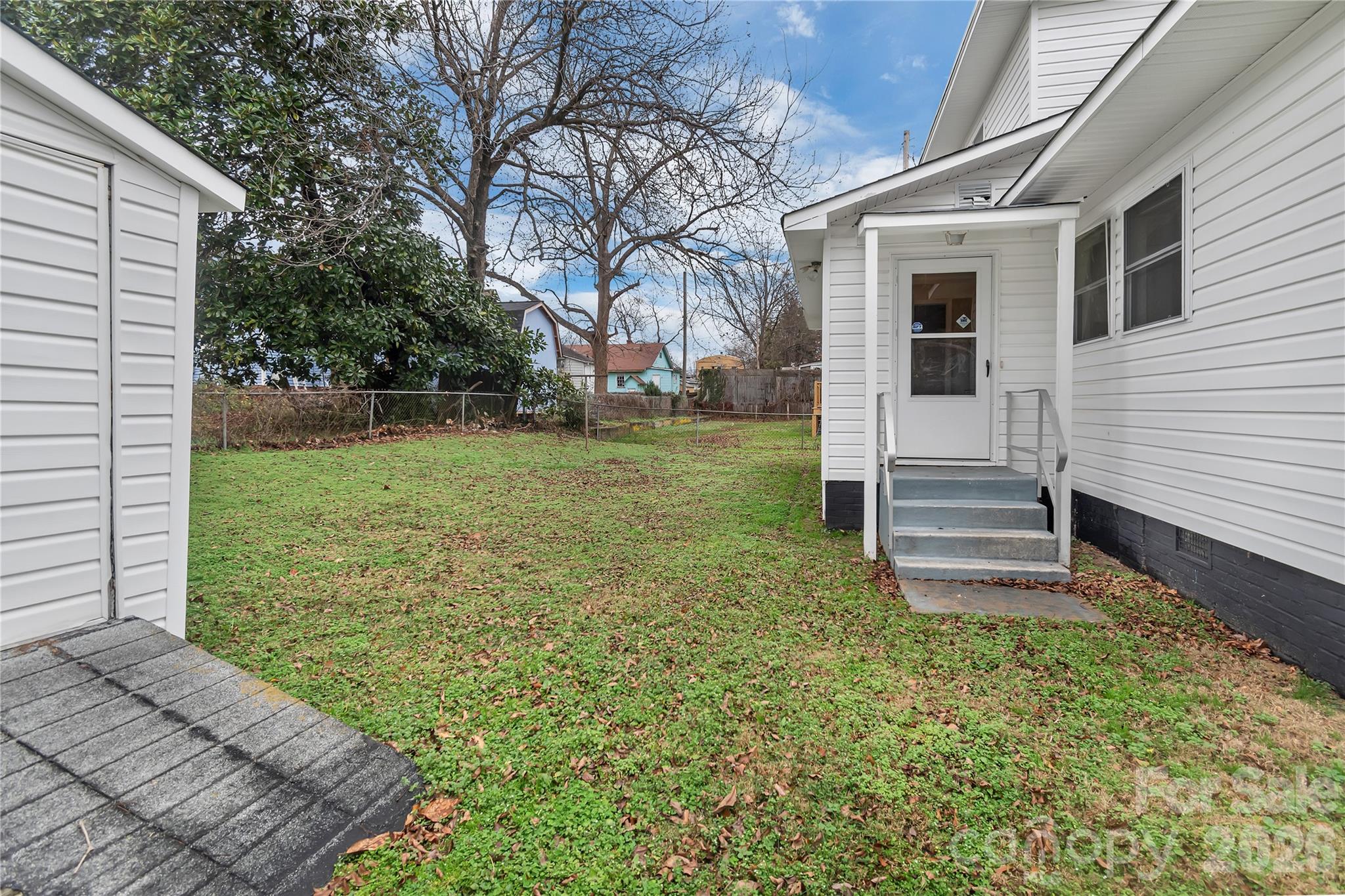 215 King Street S Gastonia NC 28052