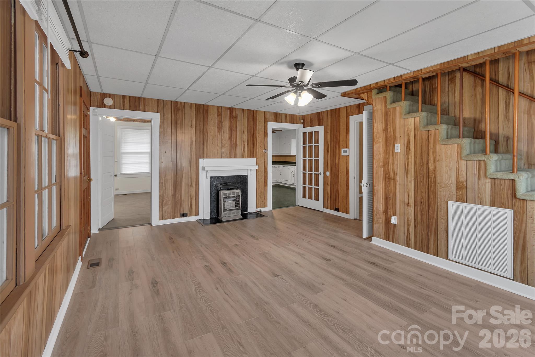215 King Street S Gastonia NC 28052