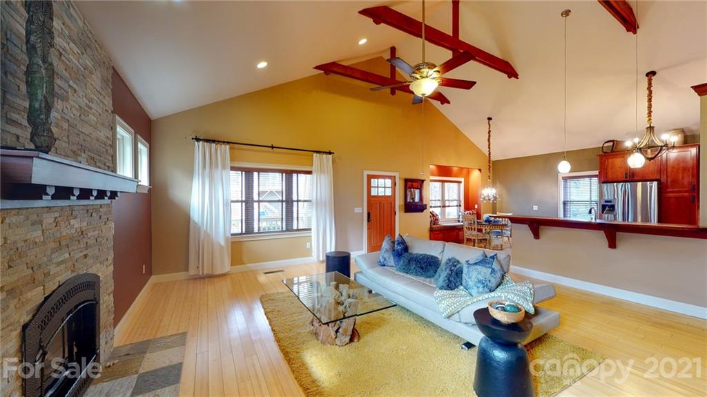 27 Sunrise Drive Asheville NC 28806