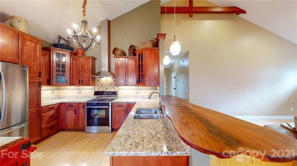 27 Sunrise Drive Asheville NC 28806