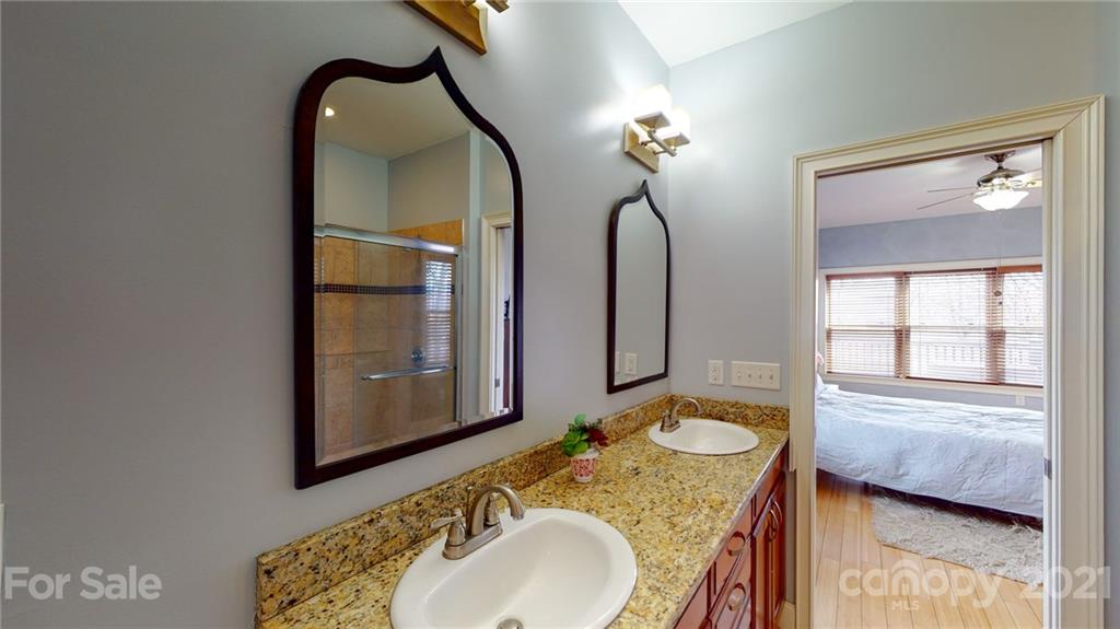 27 Sunrise Drive Asheville NC 28806