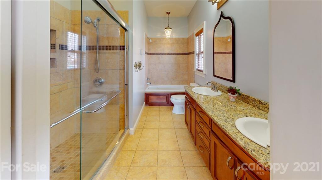 27 Sunrise Drive Asheville NC 28806