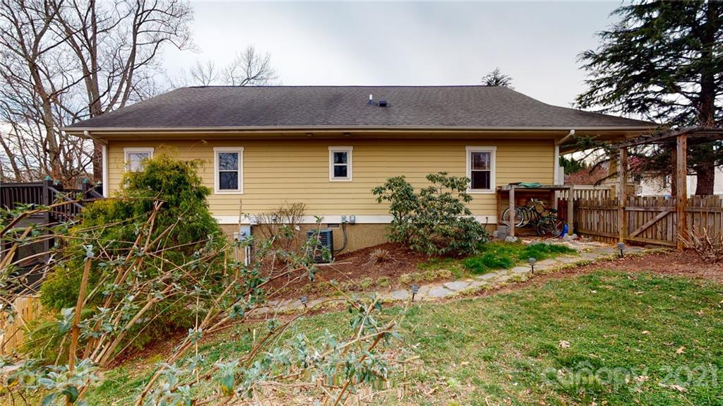 27 Sunrise Drive Asheville NC 28806