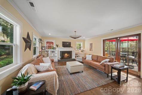 24 Dellwood Street Asheville NC 28806