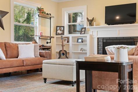 24 Dellwood Street Asheville NC 28806