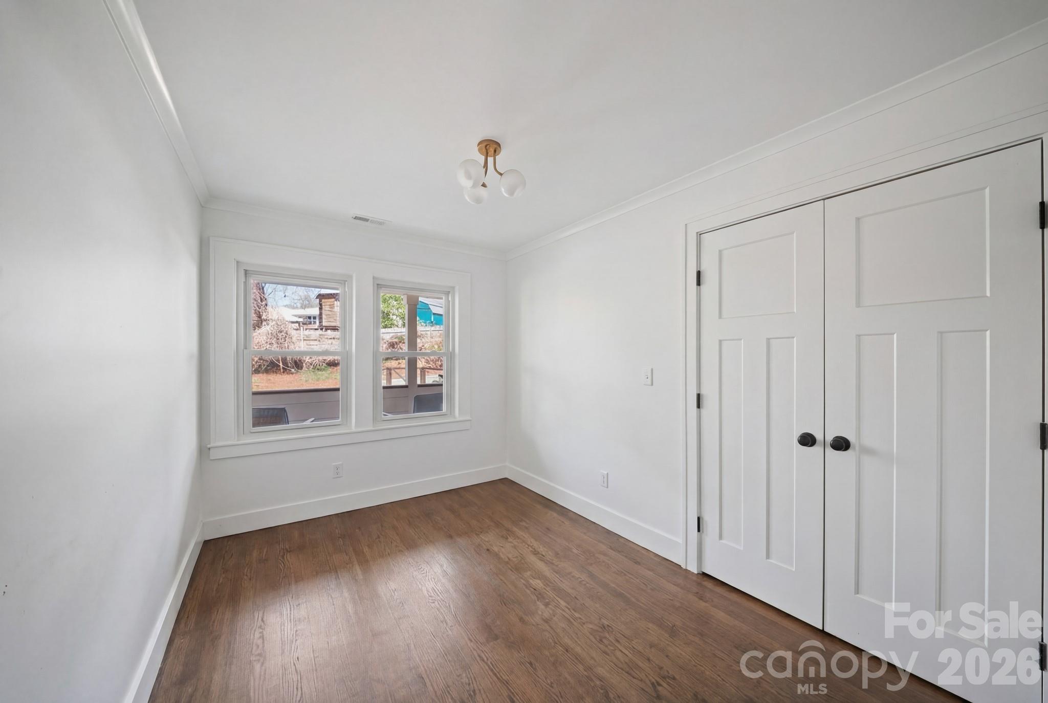 24 Dellwood Street Asheville NC 28806