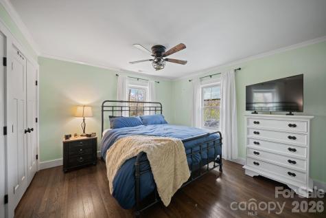 24 Dellwood Street Asheville NC 28806
