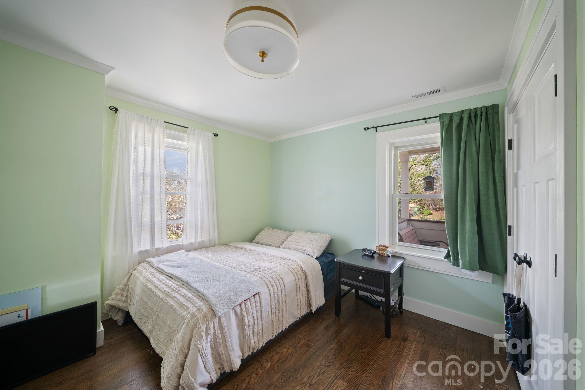 24 Dellwood Street Asheville NC 28806