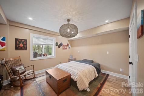 24 Dellwood Street Asheville NC 28806