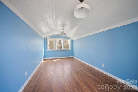 24 Dellwood Street Asheville NC 28806
