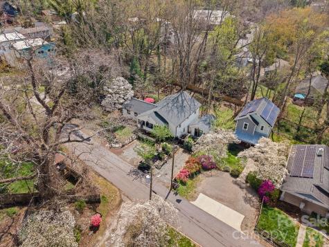 24 Dellwood Street Asheville NC 28806