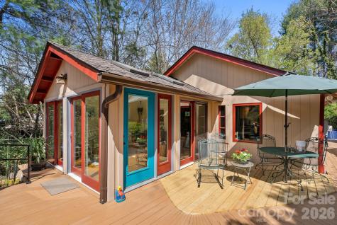 48 Springvale Avenue Asheville NC 28803