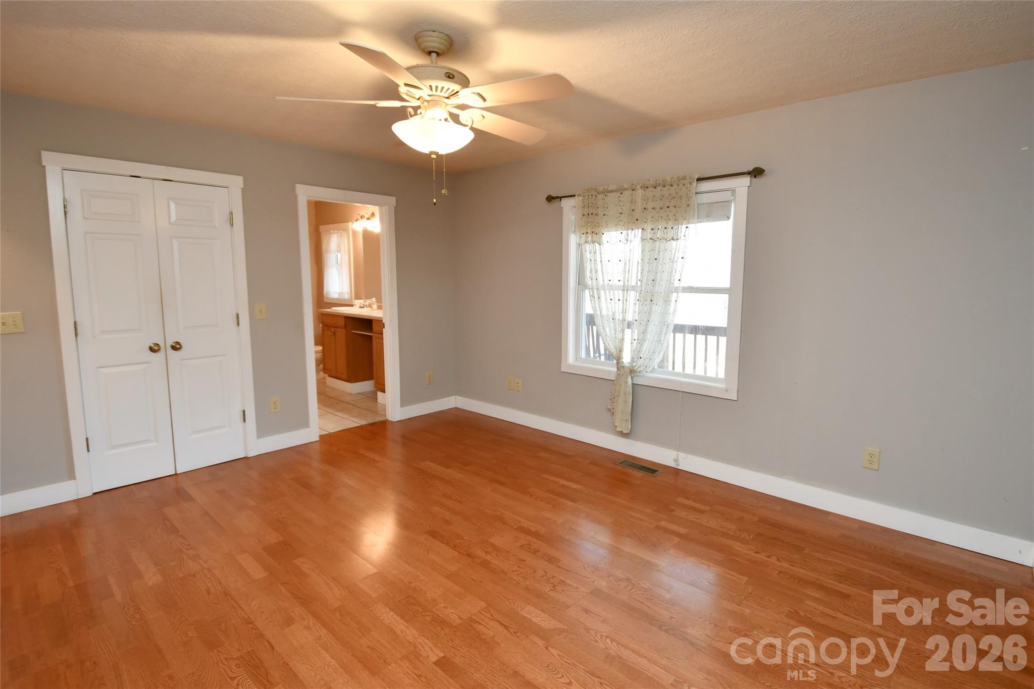 477 West Ridge Drive Burnsville NC 28714